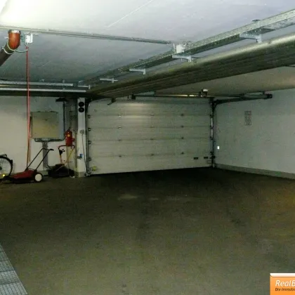 GARAGENPLATZ IN DER HACKENBERGGASSE - Bild 2