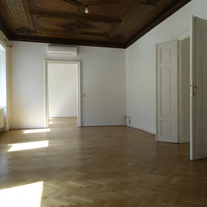 LINDENGASSE / Großzügige Familienwohnung / 177 m² +  LOGGIA - Bild 2