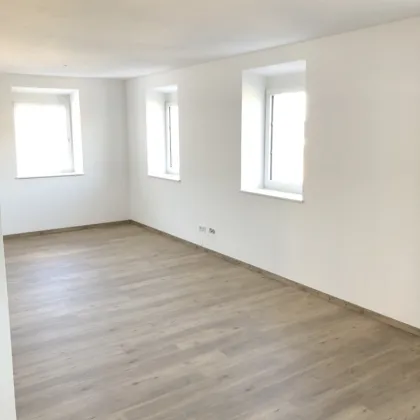 Gemütliche 2-Zimmer-Wohnung mit möblierter Küche in Maria Schmolln - Bild 3