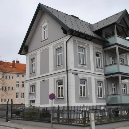 Wunderschöne Dachgeschosswohnung mit Balkon in Neunkirchen zu mieten! - Bild 2