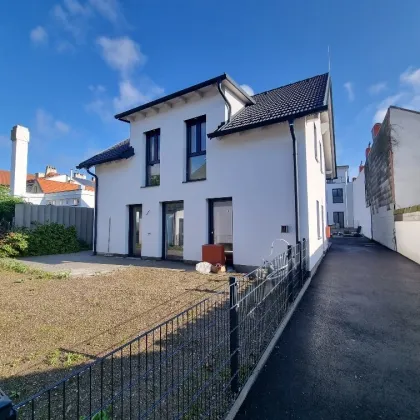 Einfamilienhaus im Herzen von Gumpoldskirchen - Bild 2