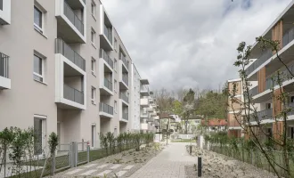 ERSTBEZUG: hofseitige 3-Zimmerwohnung mit Loggia