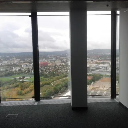 Büro in Business-Park, reichhaltige Infrastruktur in der Sockelebene - Bild 2