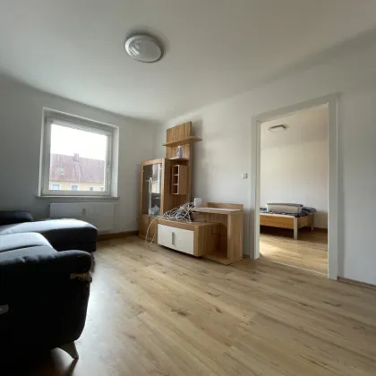 Stilvolle 3 Zimmer-Wohnung in TOP-Zustand mit idealer Lage im ruhigen Steyr Münichholz - zentral, grün und mit perfekter Infrastruktur! - Bild 3