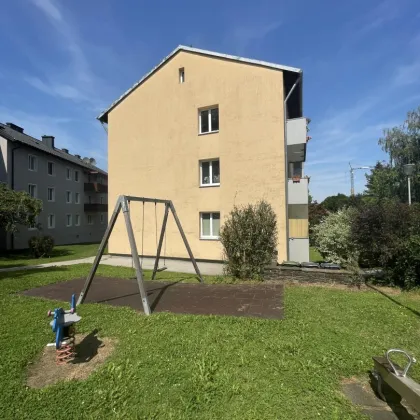 Familien aufgepasst! Zentral gelegene 4-Zimmer Wohnung mit Balkon in Ried im Innkreis umgeben von perfekter Infrastruktur! - Bild 2