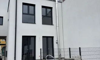 Neues provisionsfreies Stadthaus im Ortskern!