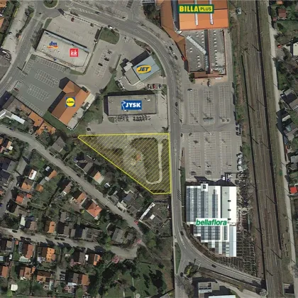 Bad Vöslau: unbebautes Betriebsgrundstück ca. 4.500 m² angrenzend an JYSK zu kaufen (optional: zu mieten) - Bild 2