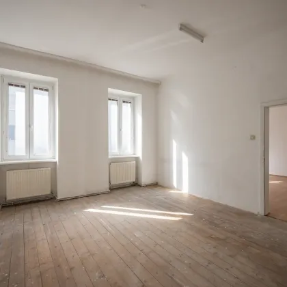 +++NEU+++ Sanierungsbedürftige 3-Zimmer Altbau-Wohnung, großes Umbaupotenzial - Bild 2