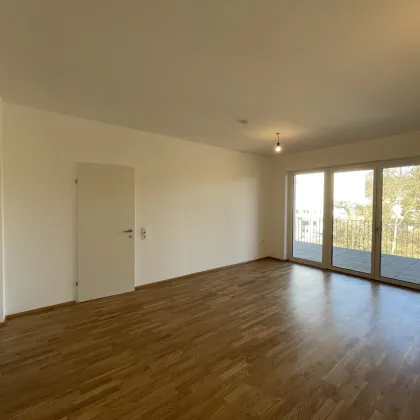 Eigentum - TOP 17 mit 21 m² Loggia !! - Bild 2