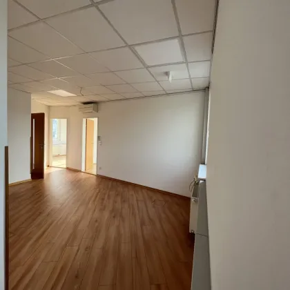 Sie suchen das perfekte Büro mit Blick über die Stadt?? - Bild 3