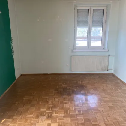 jetzt 1 Monat mietfrei wohnen! - Bastlerhit - unbefristete 2-Zimmer-Wohnung mit Loggia - Bild 2