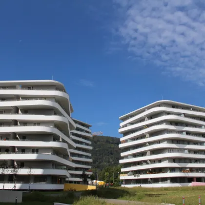 modern, geräumig und unbefristet: 2-Zimmer-Wohnung mit Balkon! - Bild 3