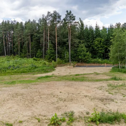 An neuer Siedlung angrenzend. Alleinlage mit Seeblick und Wald - Seeboden/Lurnbichl. - Bild 3