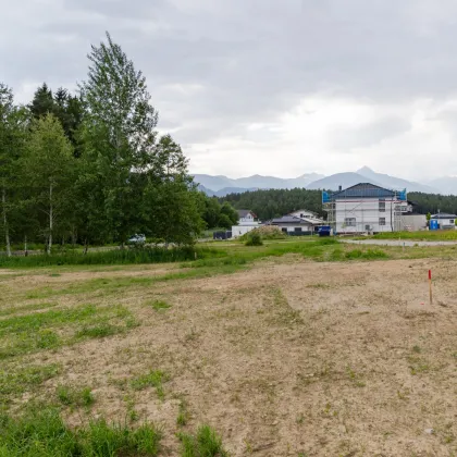 An neuer Siedlung angrenzend. Alleinlage mit Seeblick und Wald - Seeboden/Lurnbichl. - Bild 2