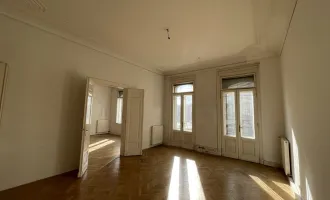 146 m² TOPSANIERTES BÜRO IN PALAIS BEIM SCHWARZENBERGPLATZ!