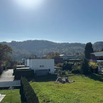 Ihr Rückzugsort im Grünen: Stilvolle 3-Zimmer-Wohnung mit Garten und Terrasse - Bild 2