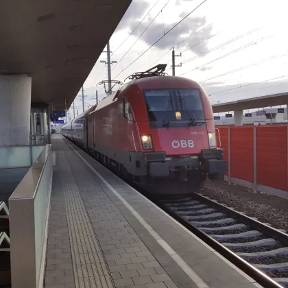 TOP Standort - moderne Büro- oder Praxisfläche direkt beim Bahnhof Tullnerfeld - Bild 2