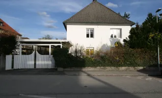 Kärnten / Villach: Einzigartige Villa mit Pool in zentraler Lage