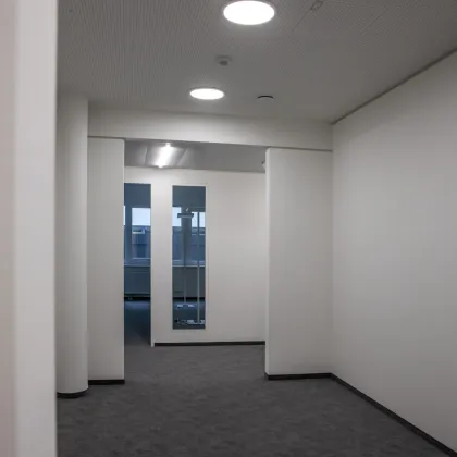 Großräumige Bürofläche im 5.OG mit 631m² im Central Hub TwentyOne zu mieten - Bild 3