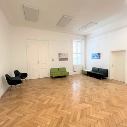 Ansprechende Altbau-Büroräume mit Balkonen im Servitenviertel - Bild 2