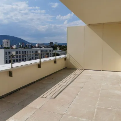 Luxuriöses Penthouse mit Schlossbergblick im Herzen von Graz - PROVISIONSFREI! - Bild 3