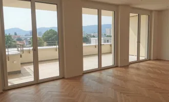 Luxuriöses Penthouse mit Schlossbergblick im Herzen von Graz - PROVISIONSFREI!