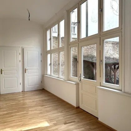 Familientraum mit 4 Zimmer im sanierten Altbau mit toller Grundrissgestaltung! ERSTBEZUG NACH SANIERUNG - Bild 2