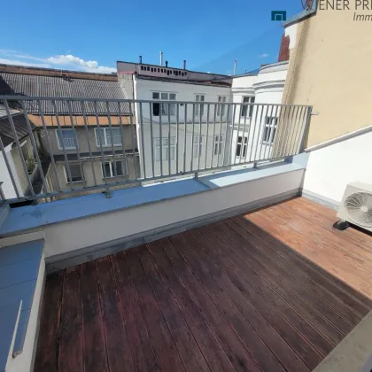 3 ZIMMER DG WOHNUNG MIT TERRASSE IM SERVIETENVIERTEL - Bild 2