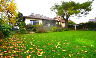 Schönes Einfamilienhaus mit Traumhaften Garten !