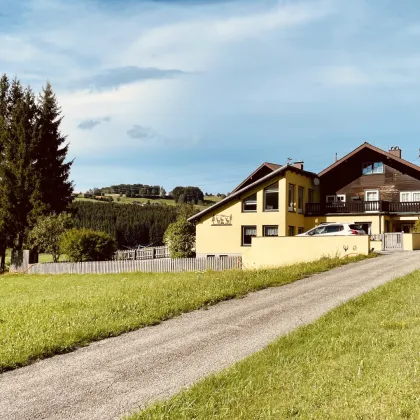 Idyllisches Landhaus mit atemberaubendem Panoramablick zwischen Altmünster und Traunkirchen - Bild 2