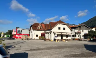 Interessantes Gewerbeobjekt - "Busstop Wiesing"