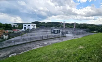Autoabstellplätze für bis zu 300 Autos mit Hagelnetz, Büro- Container, Toilette, ca. 300 Meter v. Autobahnauffahrt, Gleisdorf bei Graz