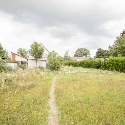 Tolles Bau-Grundstück mit ca. 430 m² | ca. 135 m² Wohnnutzfläche realisierbar | Baubewilligung für Einfamilienhaus vorliegend - Bild 3