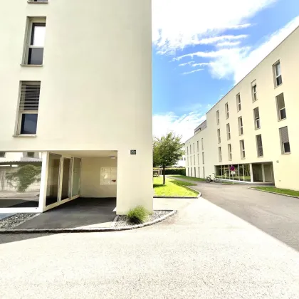 Lustenau: moderne 2-Zimmer Dachterrassen-Wohnung ca. 57 m² und ca. 21 m² Terrasse in zentraler Lage - Bild 2