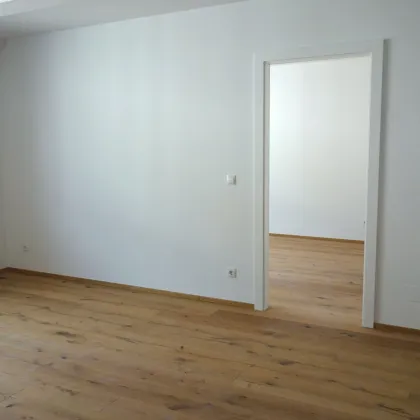 Erstbezug, charmante 2 Zimmer Wohnung im 1.DG ohne Schrägen - Bild 2