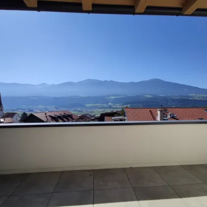 MIETKAUF MÖGLICH! Elegante 3 Zimmer Mansardenwohnung Nähe Innsbruck mit Panorama-Bergblick - Bild 2