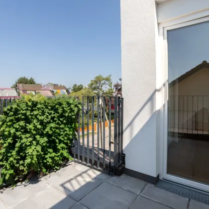 NEUBAU DACHGESCHOSSWOHNUNG II ERSTBEZUG MIT TERRASSE II 2 ZIMMER II NÄHE BAHNHOF SÜSSENBRUNN II - Bild 2