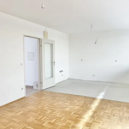 PROVISIONSFREI VOM EIGENTÜMER! TOLLE ZWEI-ZIMMER-WOHNUNG MIT LOGGIA NÄHE U6! - Bild 3