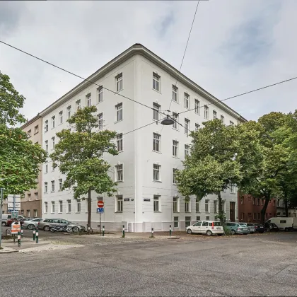 1120 Wien - Altwiener Zinshaus mit Ausbaupotenzial und erzielbarer Gesamtnutzfläche von 1.804 m² - Bild 2