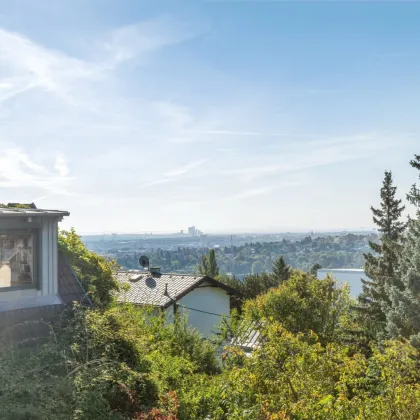 Am Schafberg mit Fernblick: Großzügiges Einfamilienhaus - Bild 2