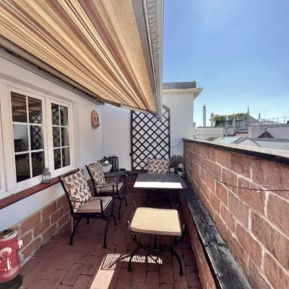 Residieren in der Wiener Innenstadt - Moderne und elegante Terrassenwohnung im prachtvollen Stilaltbau inmitten des historischen Textilviertels im 1. Wiener Bezirk mit Garagenplatz im Eigentum - Bild 3