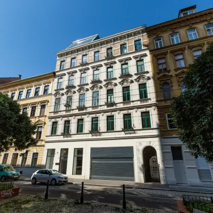 Erstbezug - Traumhafte Dachgeschosswohnung - Große Terrasse - Garage im Haus - Bild 3