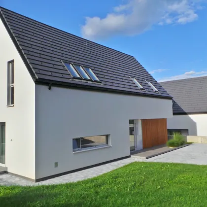 SOFORTBEZUG - STILVOLL WOHNEN in der Thermenregion, Sonne-Ruhe-Komfort,Terrasse,Garten - Bild 2