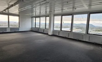 Moderne 245 m2 Bürofläche im 12.OG - ARES Tower