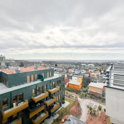 Wohnen und Arbeiten mit einem atemberaubendem Ausblick - Erstbezug - Büro hat einen separaten Büroeingang - Bild 2