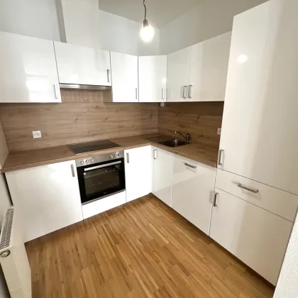 Tolle 2-Zimmer Altbauwohnung: 64m², umfangreich modernisiert für 355.000,- € - Bild 3