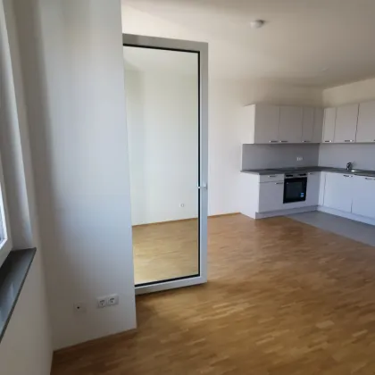 PROVISIONSFREIER Erstbezug: Repräsentative 3-Zimmer-Wohnung mit Balkon Nähe Augarten! - Bild 2