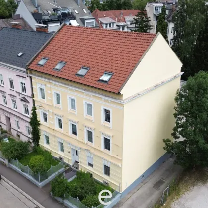 Altbau-Erdgeschosswohnung mit Eigengarten, TOP 1, befristet vermietet! - Bild 3