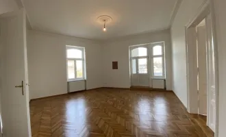 WG-GEEIGNETE 4,5 ZIMMER-WOHNUNG AM AUGARTEN *ERSTBEZUG NACH SANIERUNG*