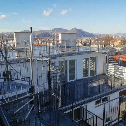 Über den Dächern von Floridsdorf, Dachgeschoss-Maisonette mit traumhaftem Ausblick. - Bild 2